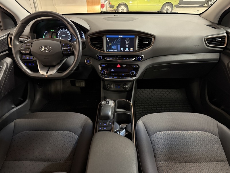 Hyundai IONIQ electric vaihtoauto