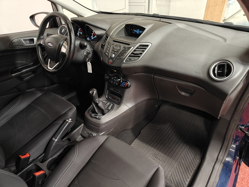 Ford Fiesta vaihtoauto