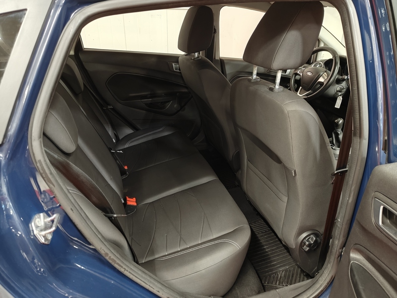 Ford Fiesta vaihtoauto