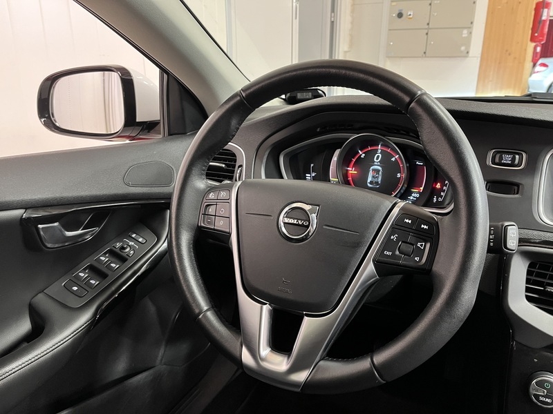 Volvo V40 vaihtoauto