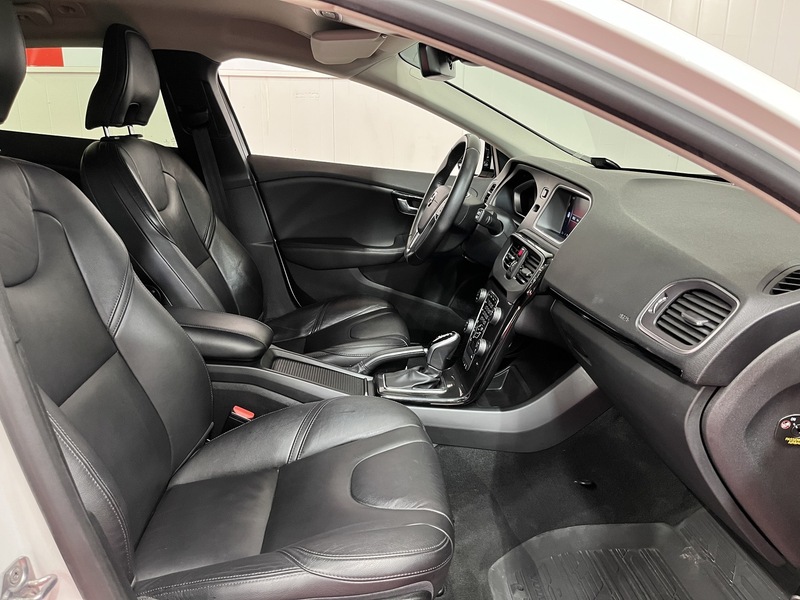 Volvo V40 vaihtoauto