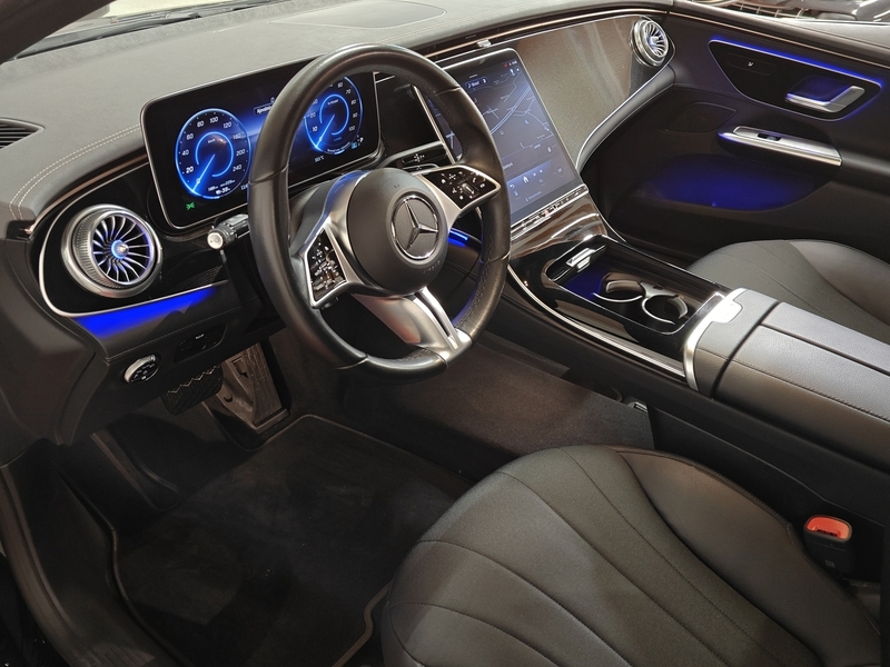 Mercedes-Benz EQE vaihtoauto