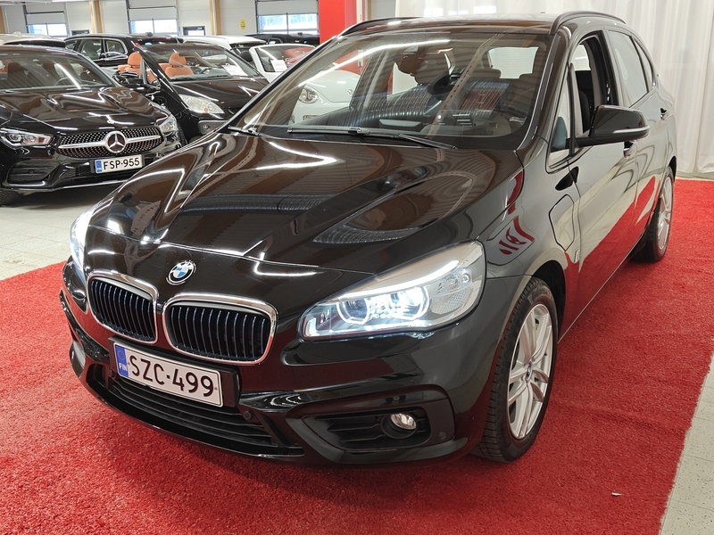 BMW 225 vaihtoauto