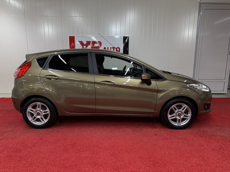 Ford Fiesta vaihtoauto