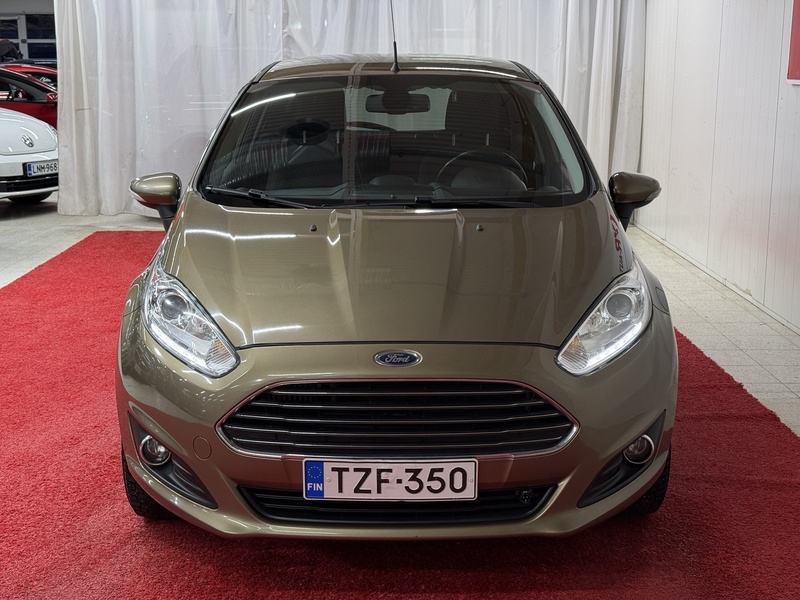 Ford Fiesta vaihtoauto