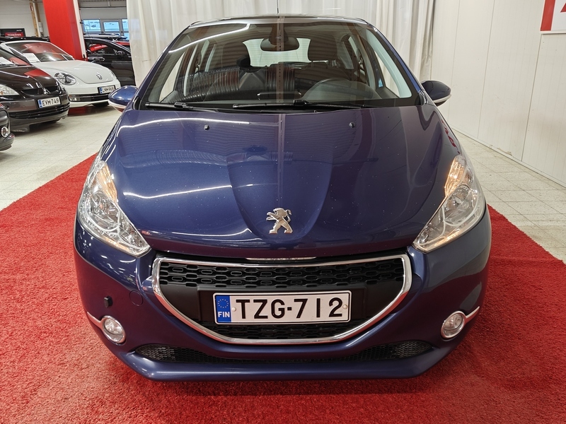 Peugeot 208 vaihtoauto
