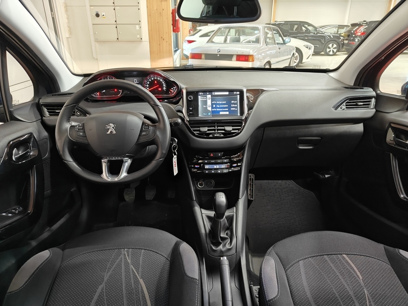 Peugeot 208 vaihtoauto