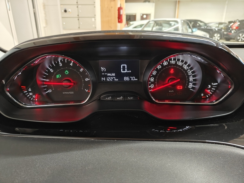 Peugeot 208 vaihtoauto