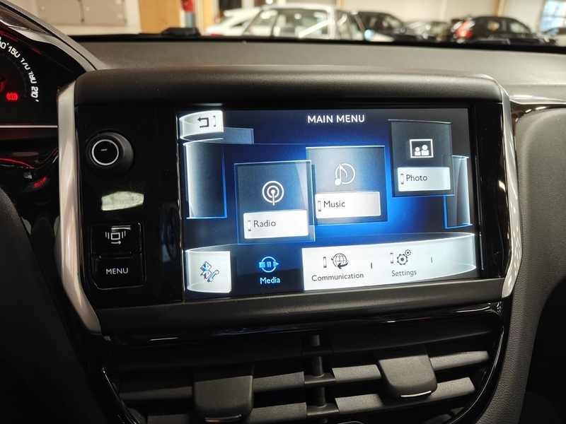 Peugeot 208 vaihtoauto