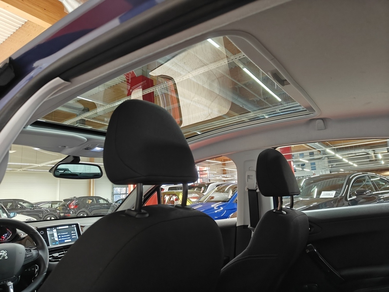 Peugeot 208 vaihtoauto