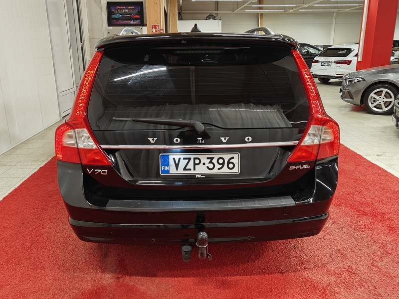 Volvo V70 vaihtoauto