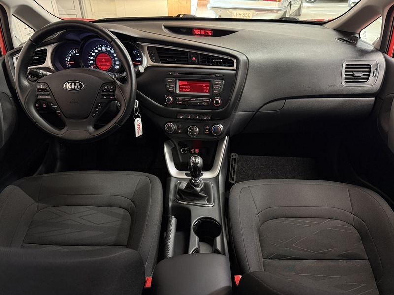 Kia Ceed vaihtoauto