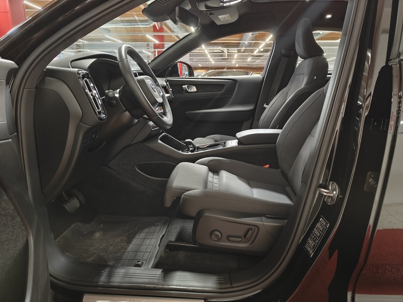 Volvo C40 vaihtoauto