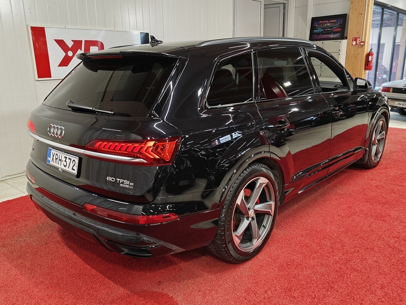 Audi Q7 vaihtoauto