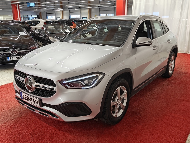 Mercedes-Benz GLA vaihtoauto