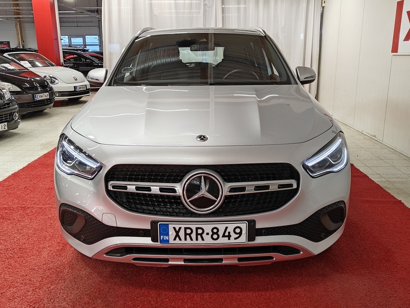 Mercedes-Benz GLA vaihtoauto