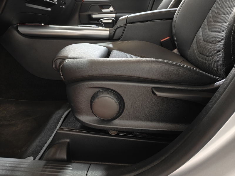 Mercedes-Benz GLA vaihtoauto