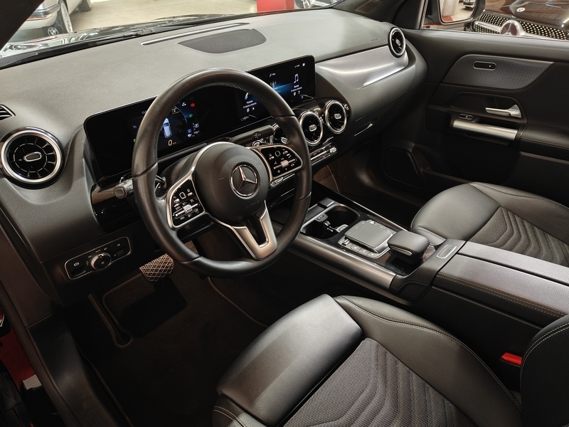 Mercedes-Benz GLA vaihtoauto