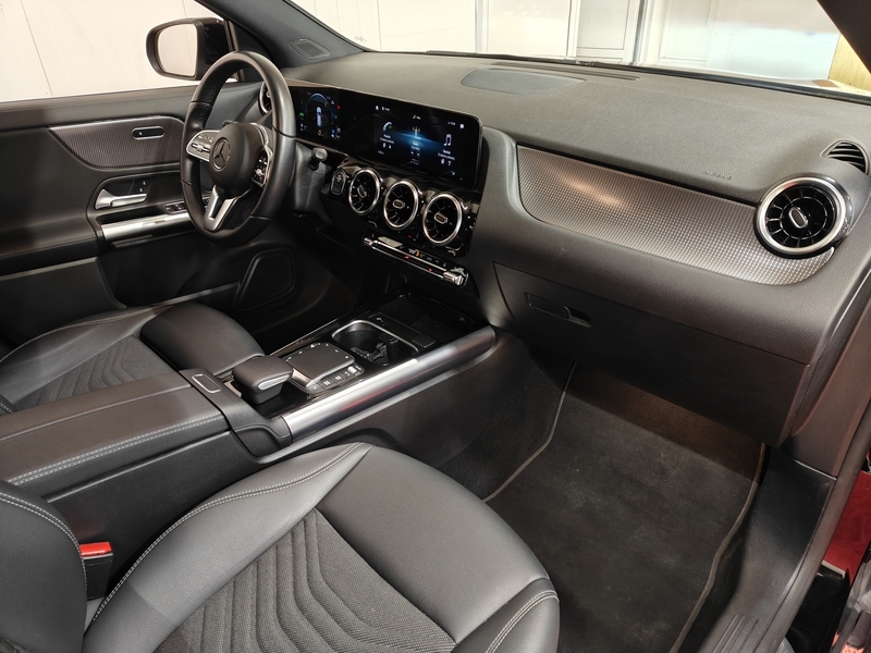 Mercedes-Benz GLA vaihtoauto