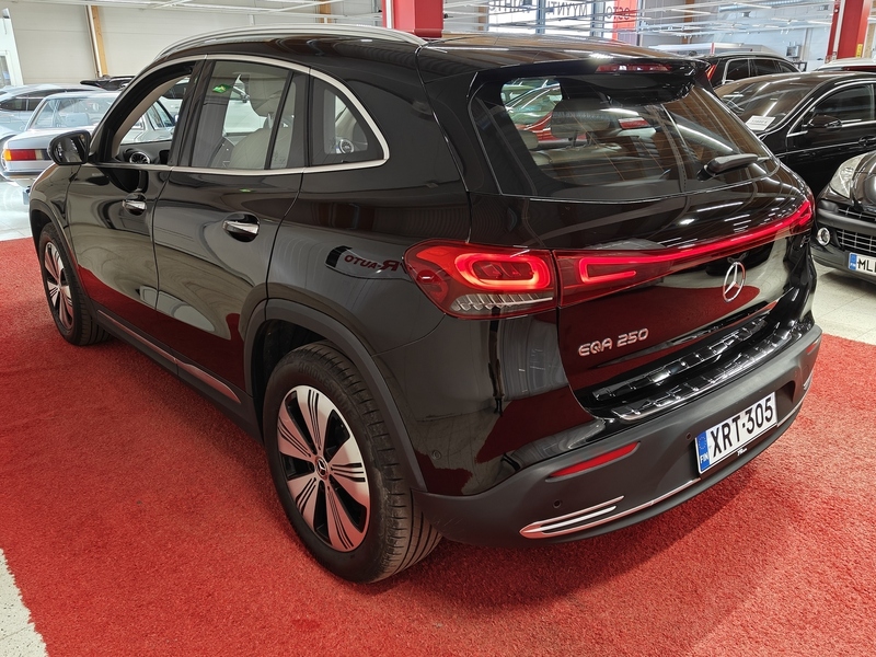 Mercedes-Benz EQA vaihtoauto