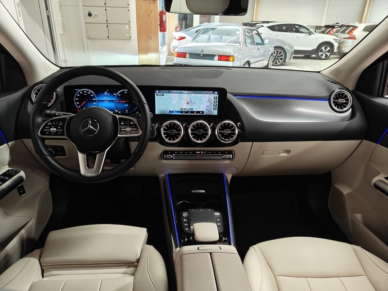 Mercedes-Benz EQA vaihtoauto