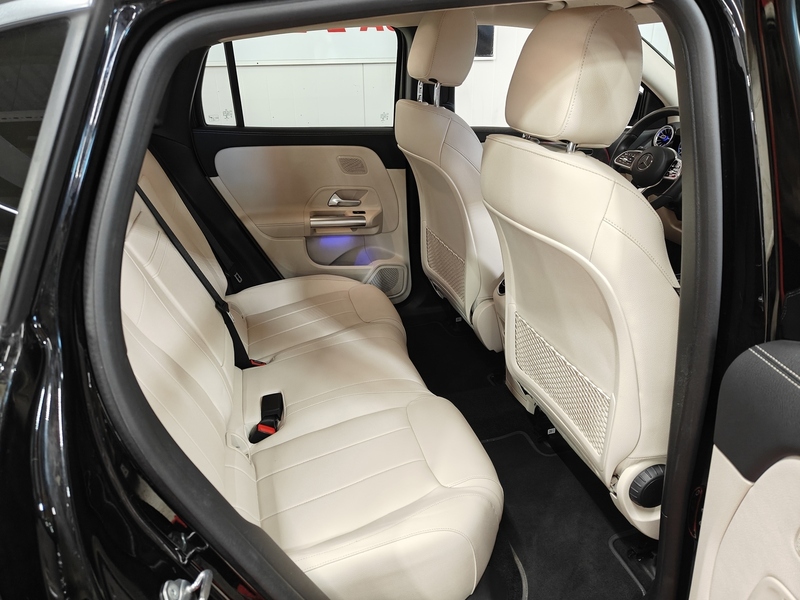 Mercedes-Benz EQA vaihtoauto