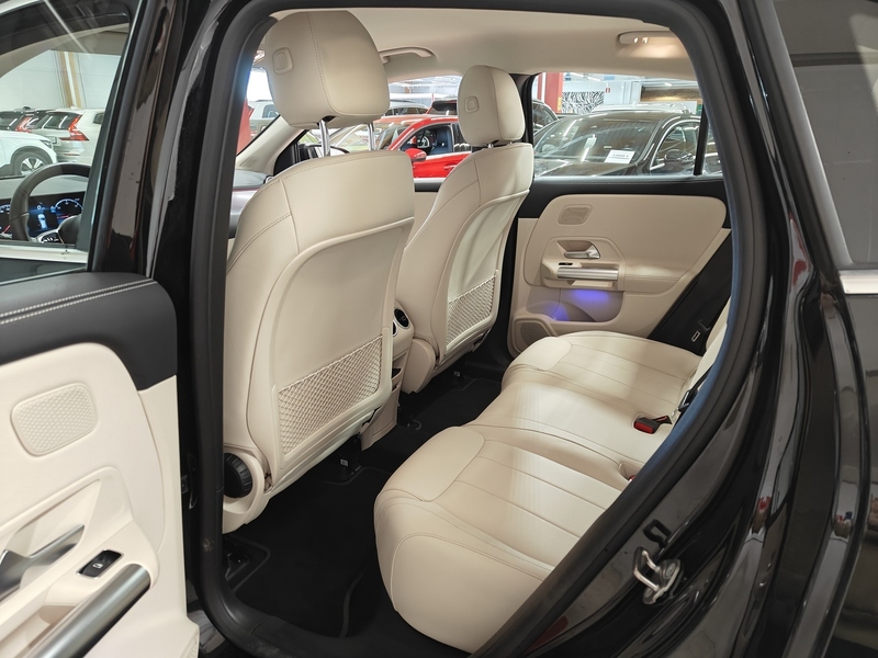 Mercedes-Benz EQA vaihtoauto