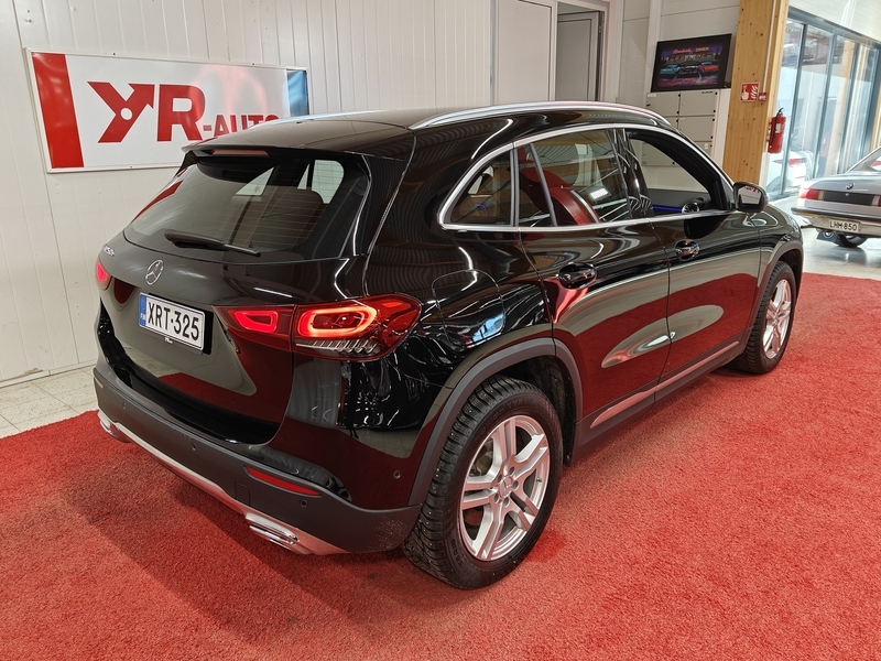 Mercedes-Benz GLA vaihtoauto