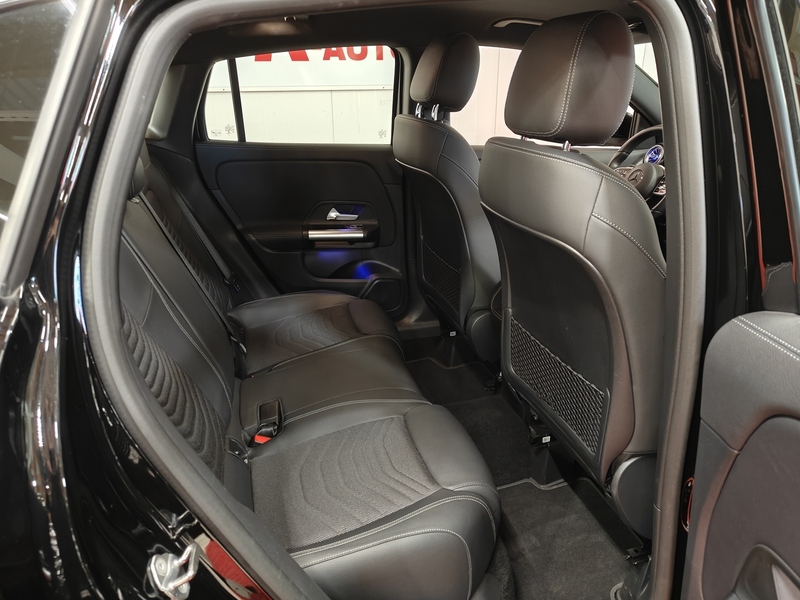 Mercedes-Benz GLA vaihtoauto