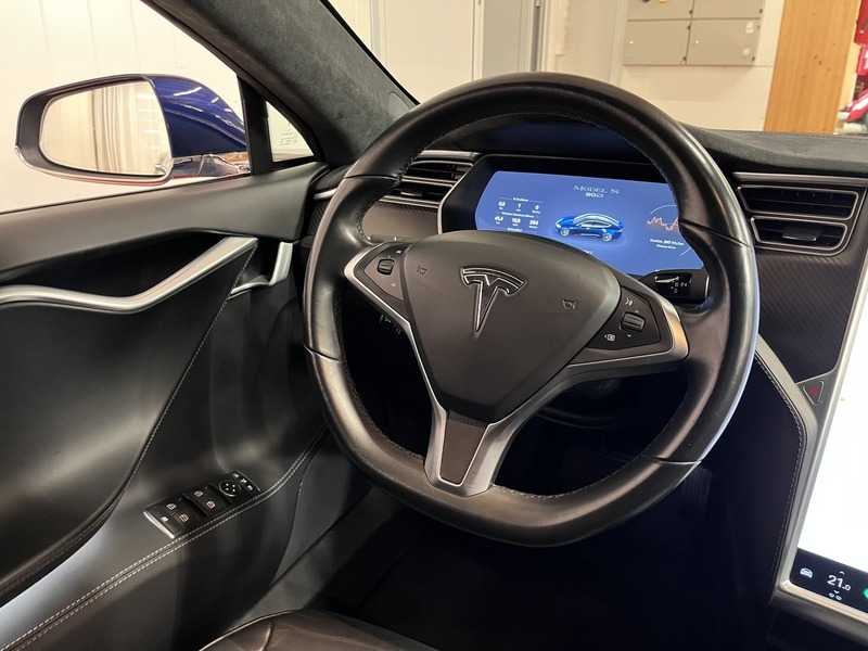 Tesla Model S vaihtoauto