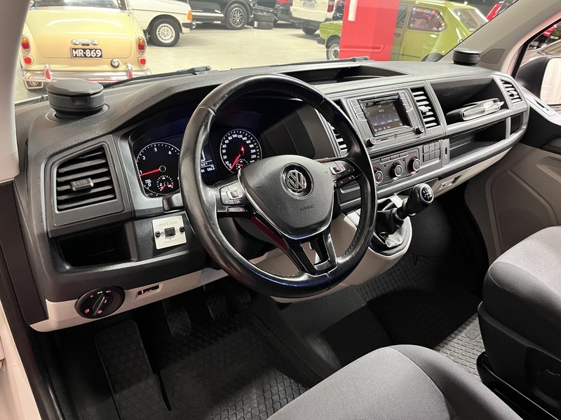 Volkswagen Transporter vaihtoauto