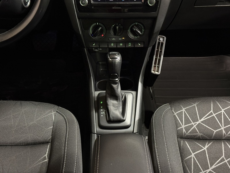 Skoda Rapid vaihtoauto