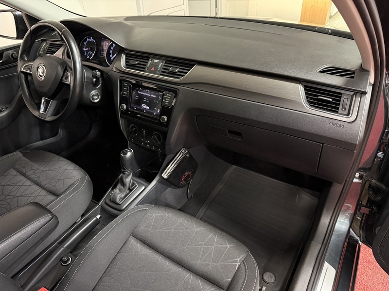 Skoda Rapid vaihtoauto