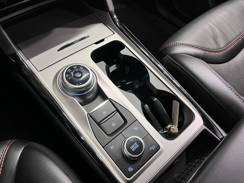 Ford USA Explorer vaihtoauto