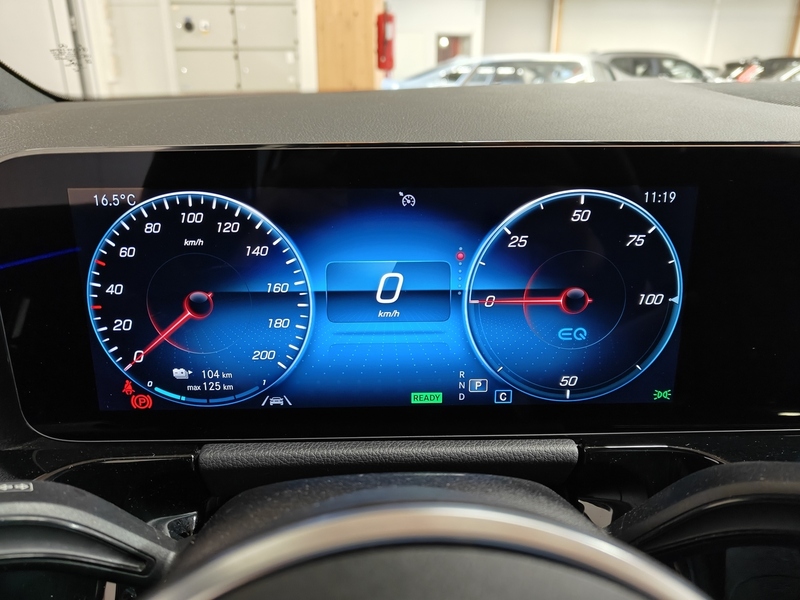 Mercedes-Benz EQA vaihtoauto