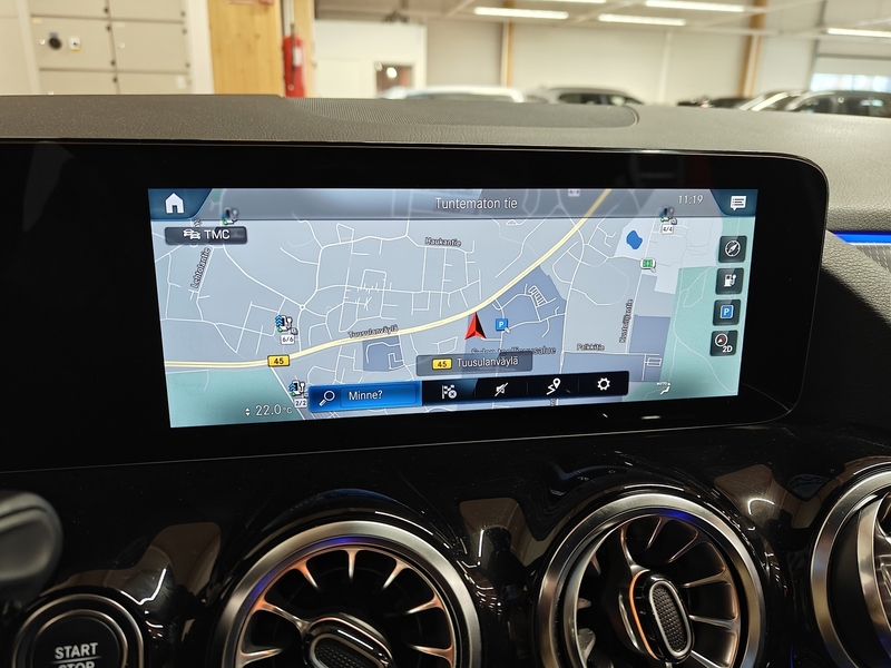 Mercedes-Benz EQA vaihtoauto