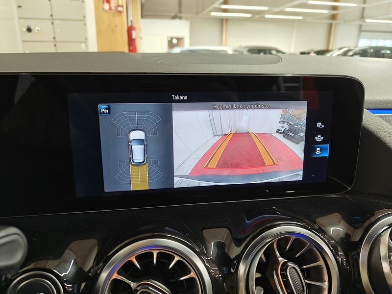 Mercedes-Benz EQA vaihtoauto