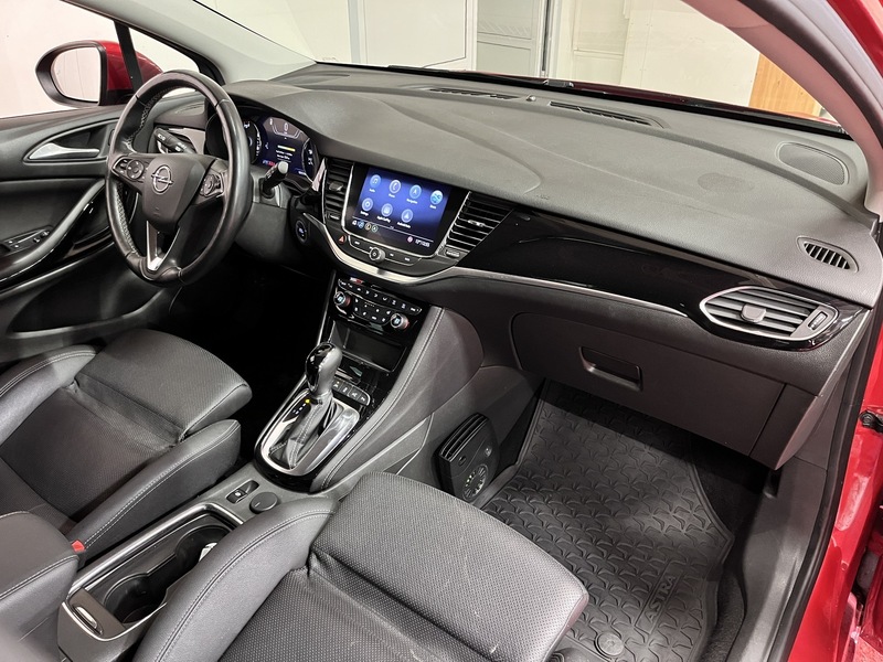 Opel Astra vaihtoauto