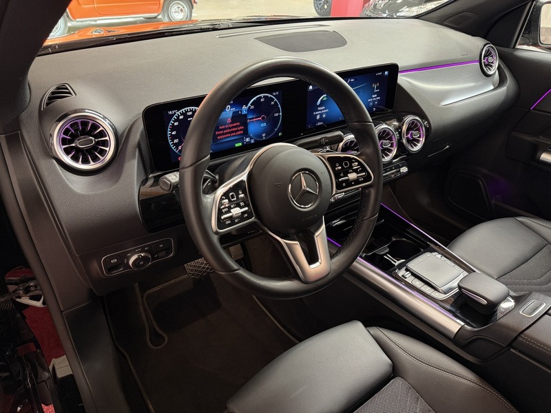 Mercedes-Benz EQA vaihtoauto