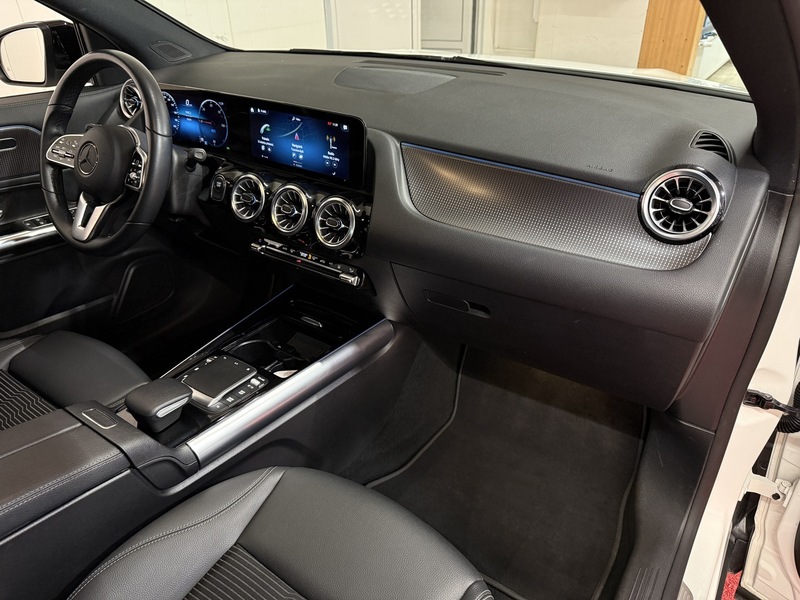 Mercedes-Benz EQA vaihtoauto