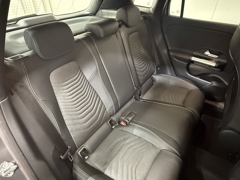 Mercedes-Benz GLA vaihtoauto