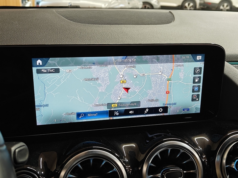 Mercedes-Benz EQA vaihtoauto