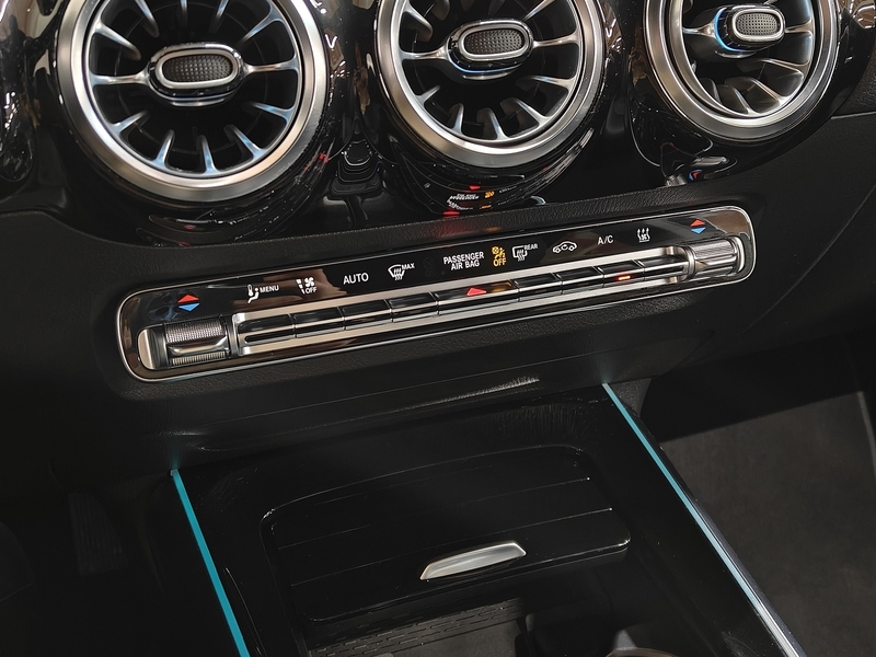 Mercedes-Benz EQA vaihtoauto