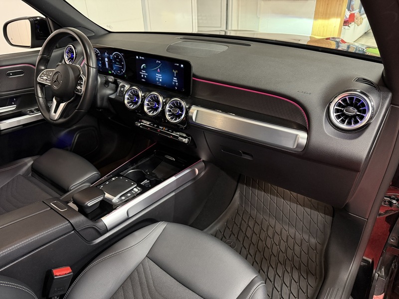 Mercedes-Benz EQB vaihtoauto