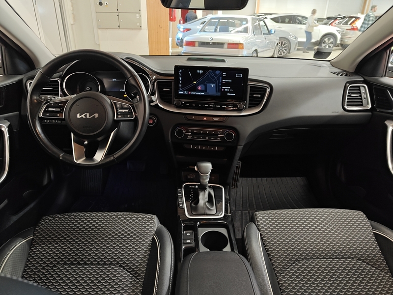 Kia Ceed vaihtoauto