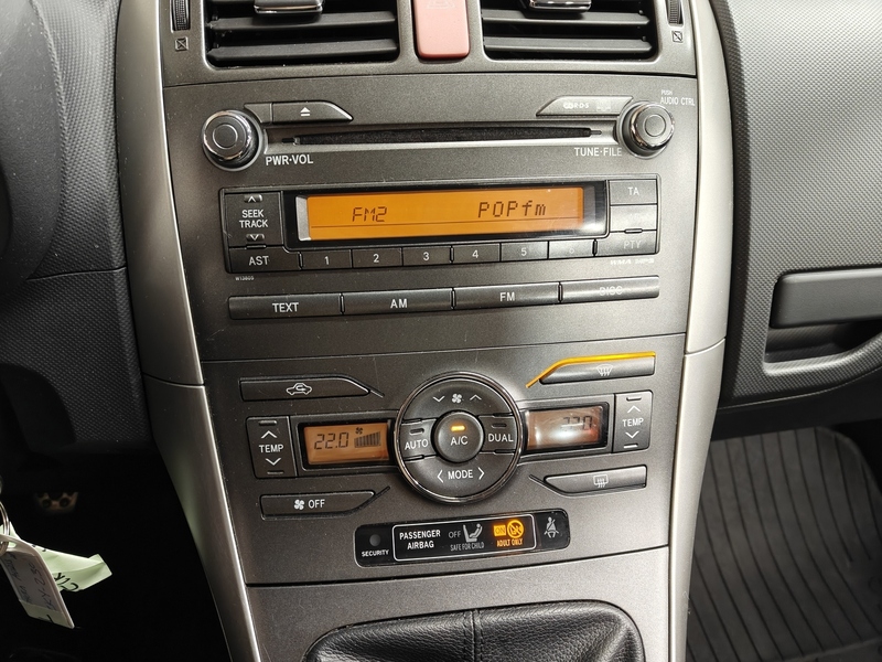 Toyota Auris vaihtoauto