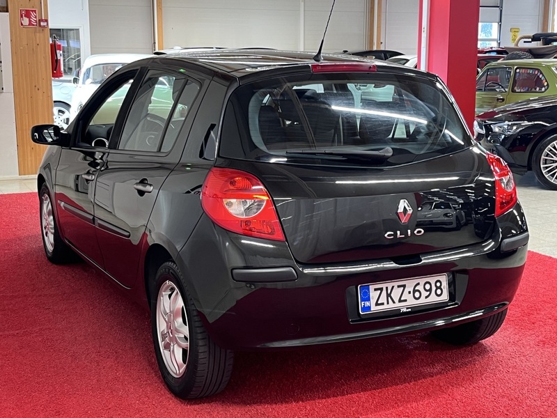 Renault Clio vaihtoauto