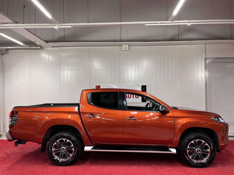 Mitsubishi L200 vaihtoauto