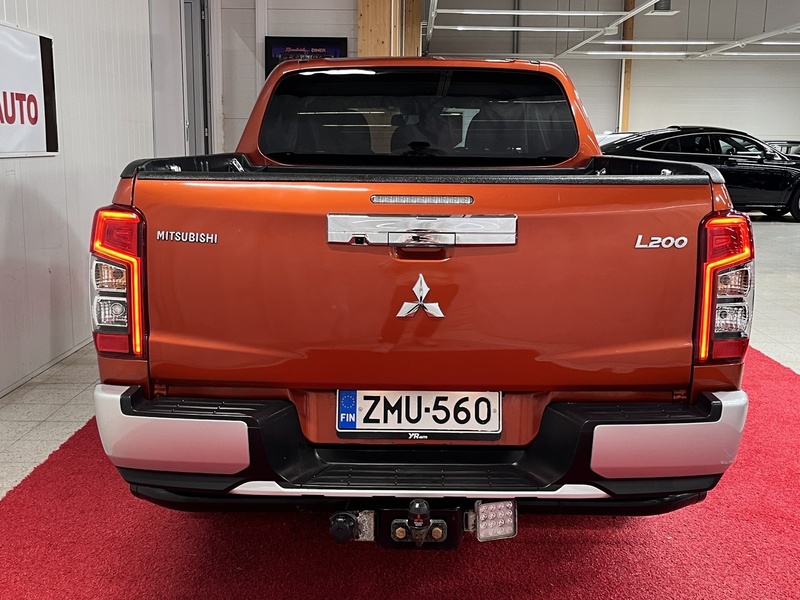 Mitsubishi L200 vaihtoauto
