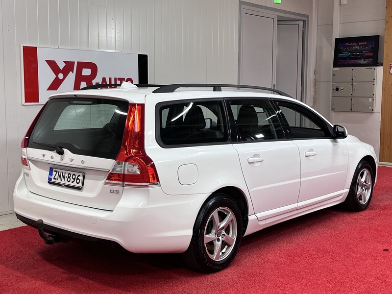 Volvo V70 vaihtoauto